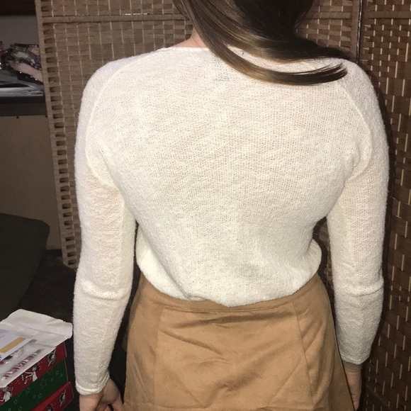 Forever 21 Sweater Off-White Small - Picture 2 of 3